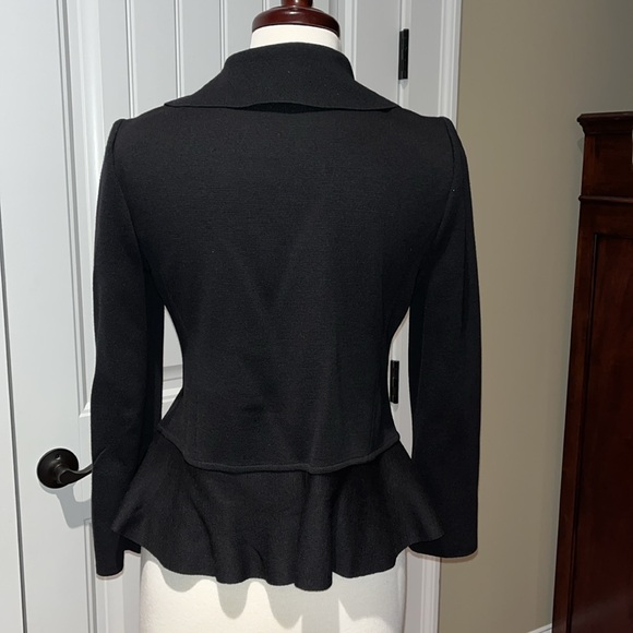 St. John Collection for Neiman Marcus Black Size 4 Ruffle Collar Cardigan - Picture 3 of 4